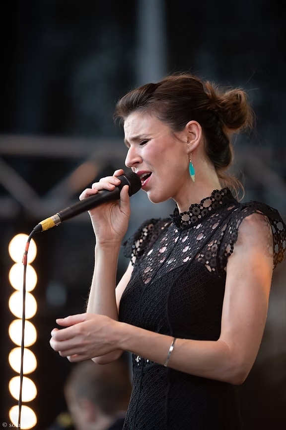 Marion Chrétien on stage